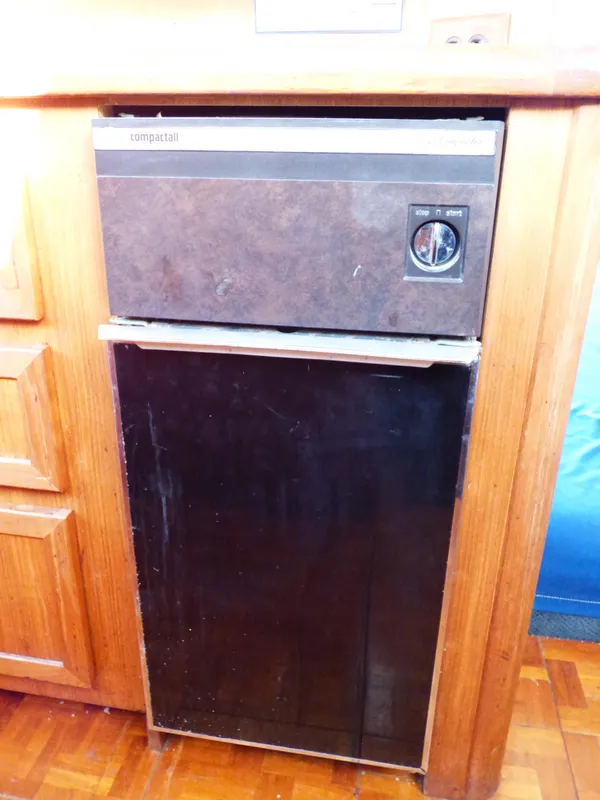 Trash Compactor