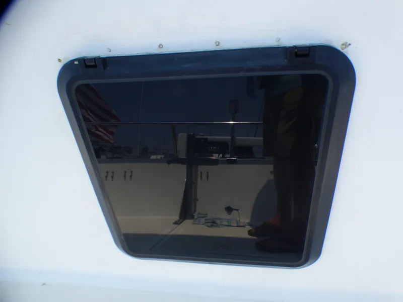 1985 DeFever 40 Offshore Cruiser Flybridge
