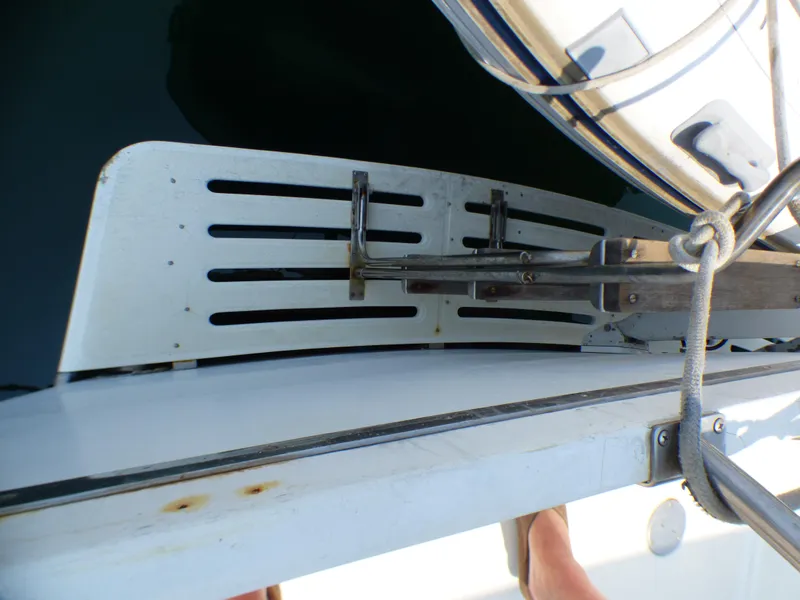 1985 DeFever 40 Offshore Cruiser Flybridge