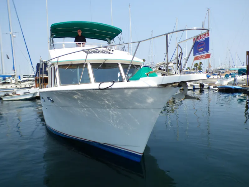 1985 DeFever 40 Offshore Cruiser Flybridge