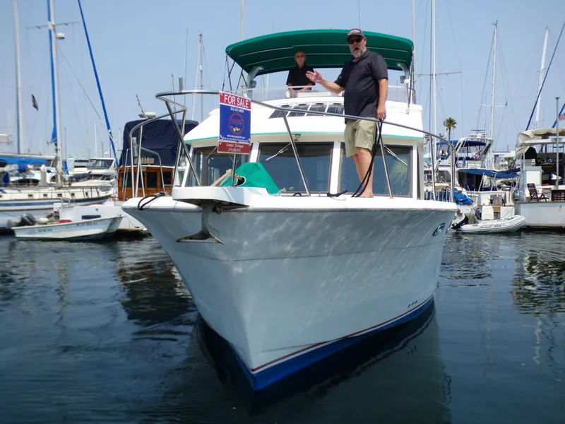 1985 DeFever 40 Offshore Cruiser Flybridge