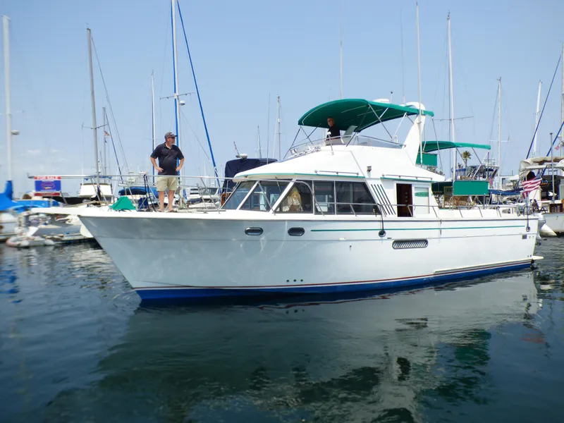 1985 DeFever 40 Offshore Cruiser Flybridge