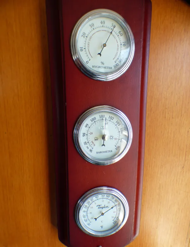 1985 DeFever 40 Offshore Cruiser Flybridge