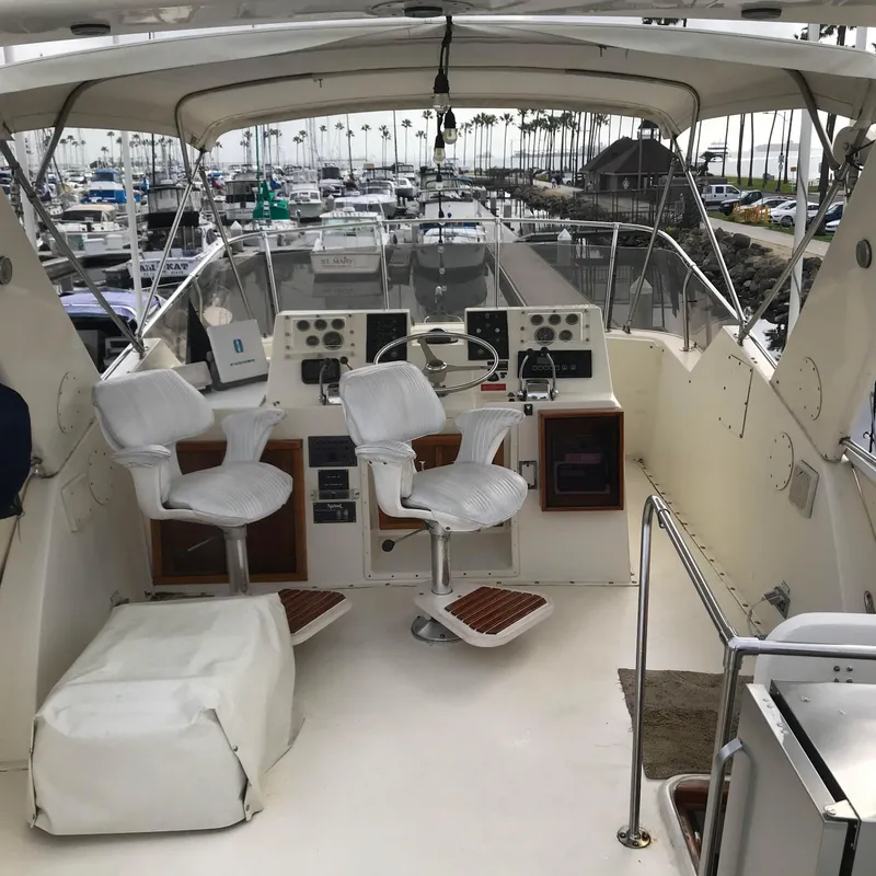 1985 Hatteras Motoryacht