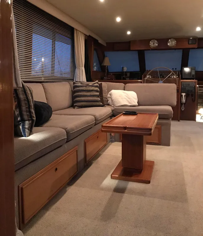 1985 Hatteras Motoryacht