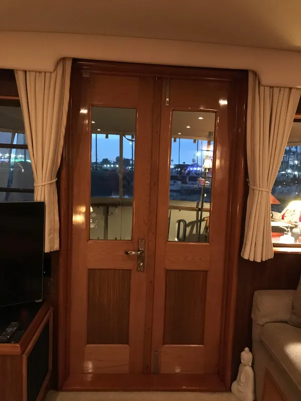 1985 Hatteras Motoryacht