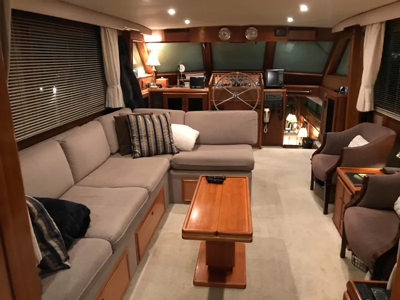 1985 Hatteras Motoryacht
