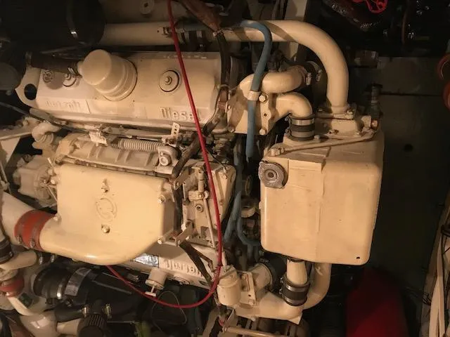 1985 Hatteras Motoryacht