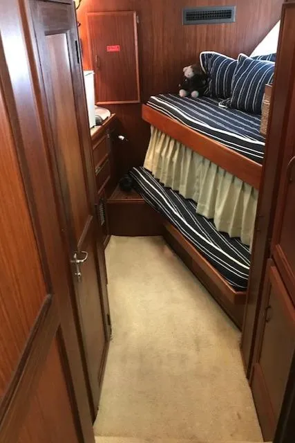 1985 Hatteras Motoryacht