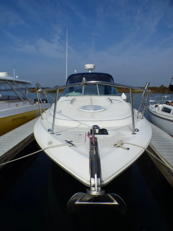 2001 Monterey 302 Cruiser