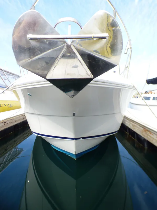 2001 Monterey 302 Cruiser