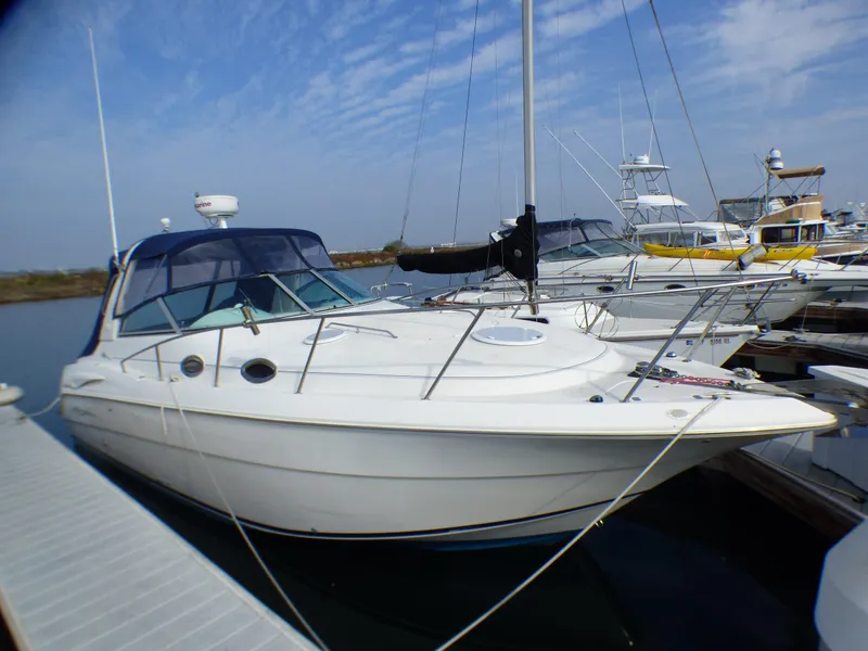2001 Monterey 302 Cruiser
