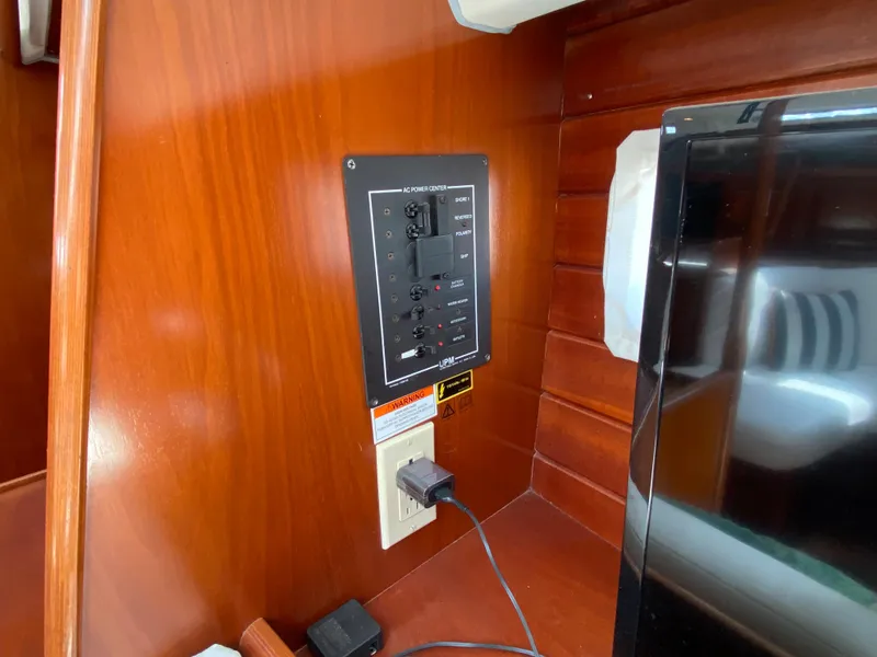 2003 Beneteau 423