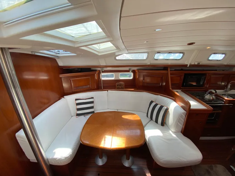 2003 Beneteau 423