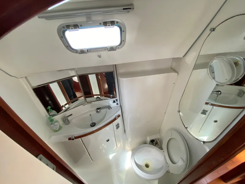2003 Beneteau 423