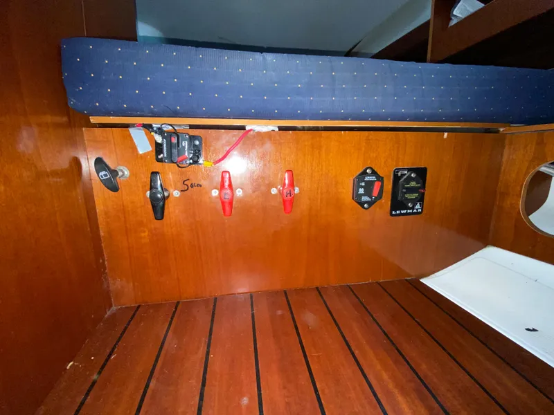 2003 Beneteau 423