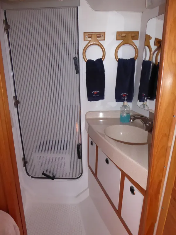 Seperate shower
