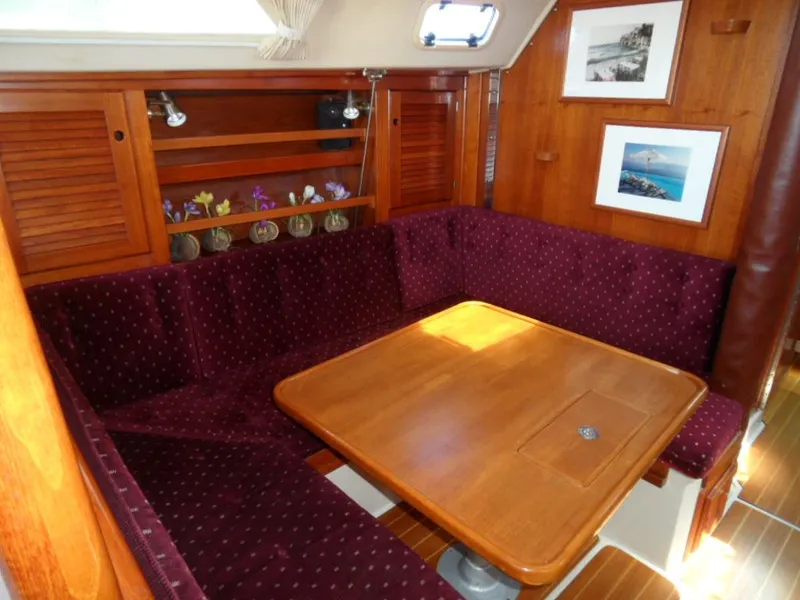 1989 Catalina 36