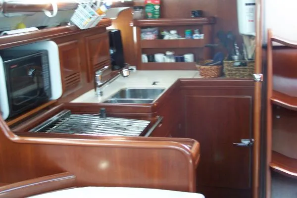 2005 Beneteau 423