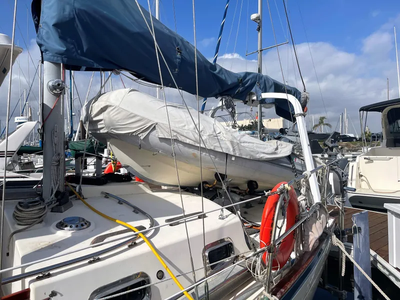 1980 Whitby Yachts 42 Center Cockpit