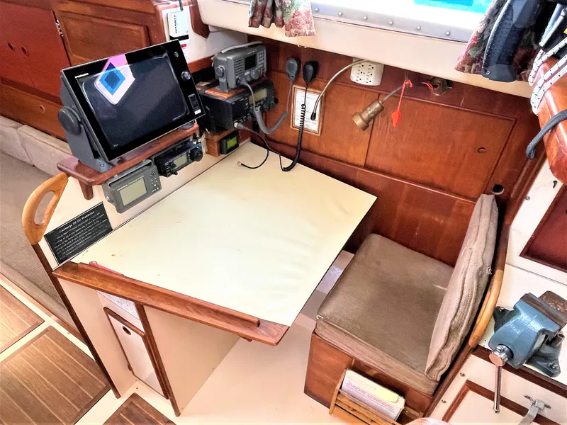 1980 Whitby Yachts 42 Center Cockpit