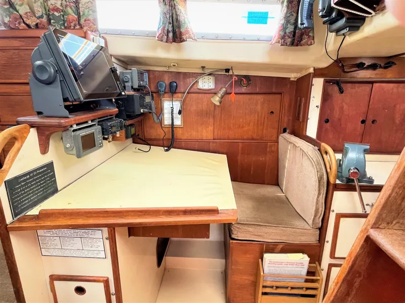1980 Whitby Yachts 42 Center Cockpit