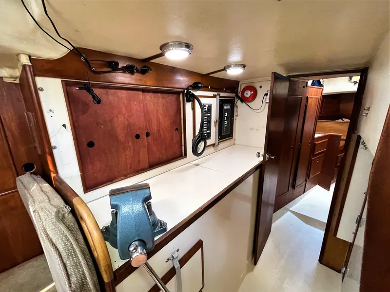 1980 Whitby Yachts 42 Center Cockpit