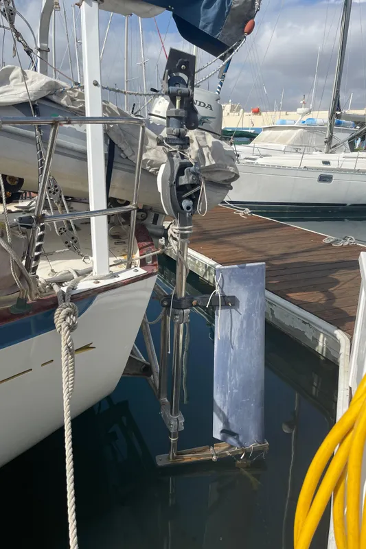 1980 Whitby Yachts 42 Center Cockpit