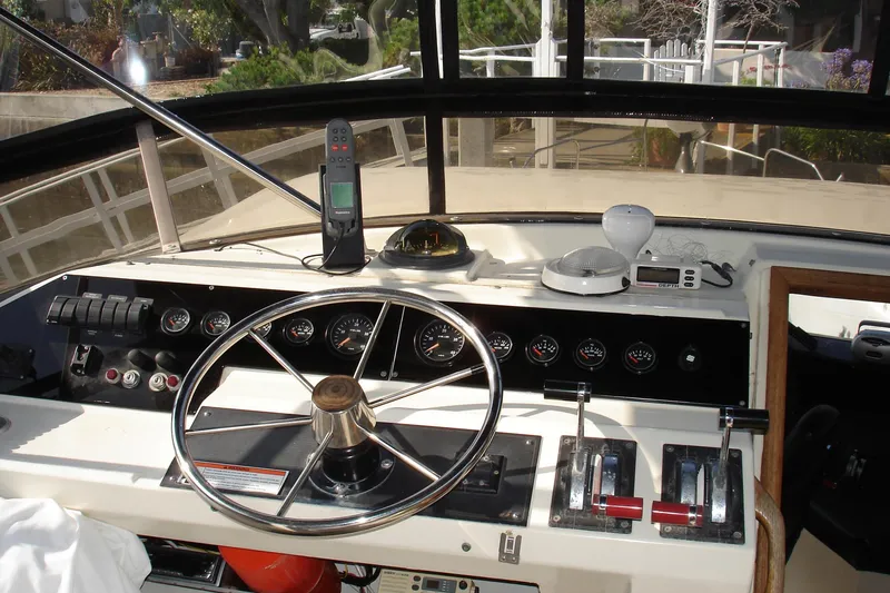 Top side steering