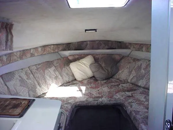 1991 Chaparral 2370