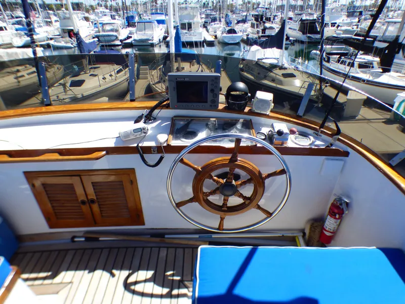 1981 Hershine Trawler