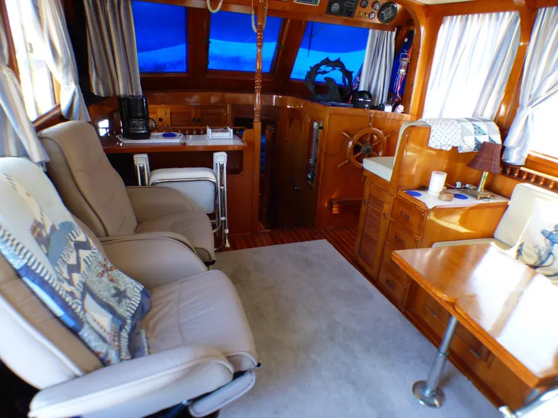 1981 Hershine Trawler