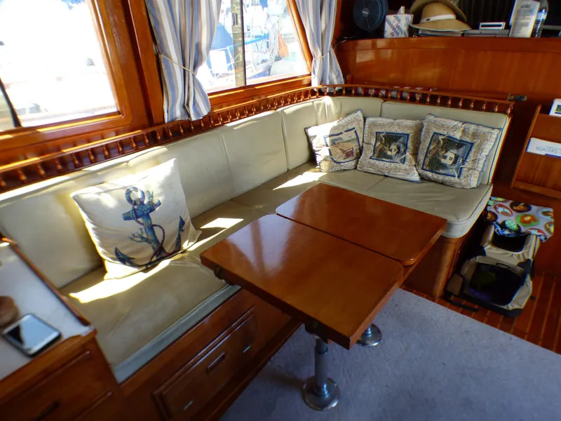 1981 Hershine Trawler