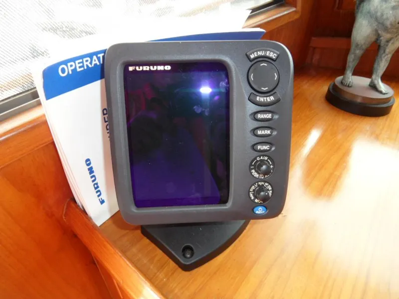 New Furuno Fishfinder 2014 w new transducer