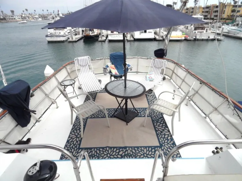 Flybridge Deck looking aft