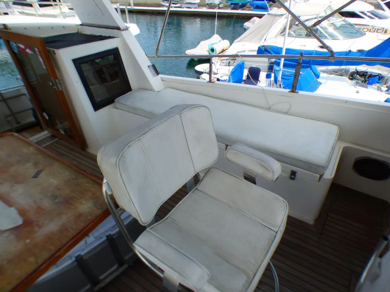 1989 CHB 42