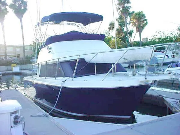2000 Skipjack 30 Flybridge