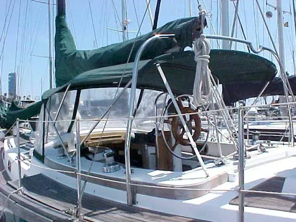 1983 Vagabond Ketch