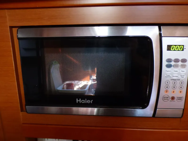 Built-in Microwave Oven