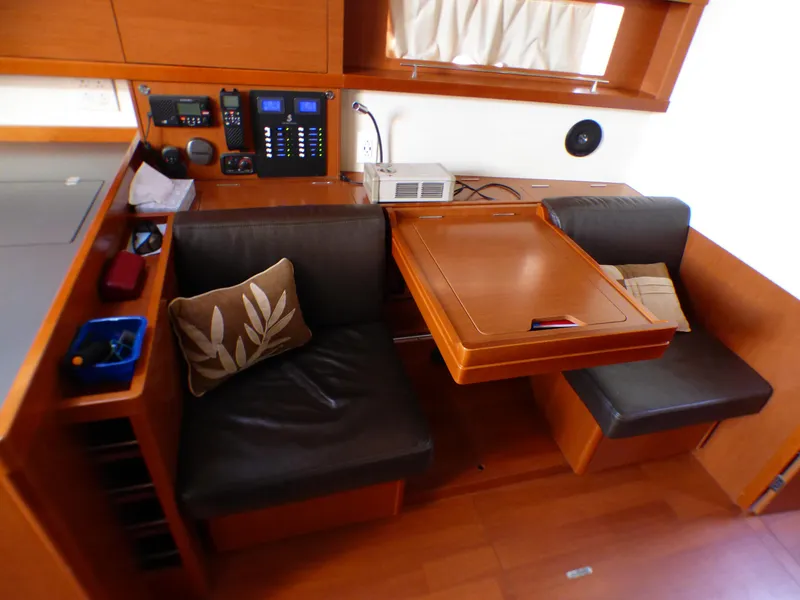 2013 Beneteau 48 Oceanis