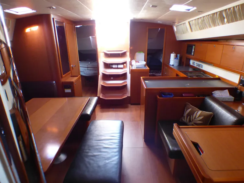2013 Beneteau 48 Oceanis