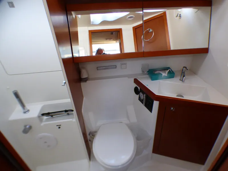 2013 Beneteau 48 Oceanis