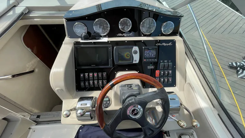 2007 Sea Ray Sundancer