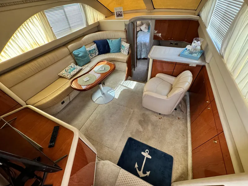 2001 Sea Ray 380 Motor Yacht