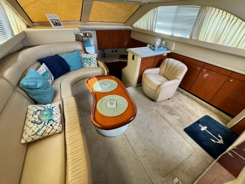 2001 Sea Ray 380 Motor Yacht
