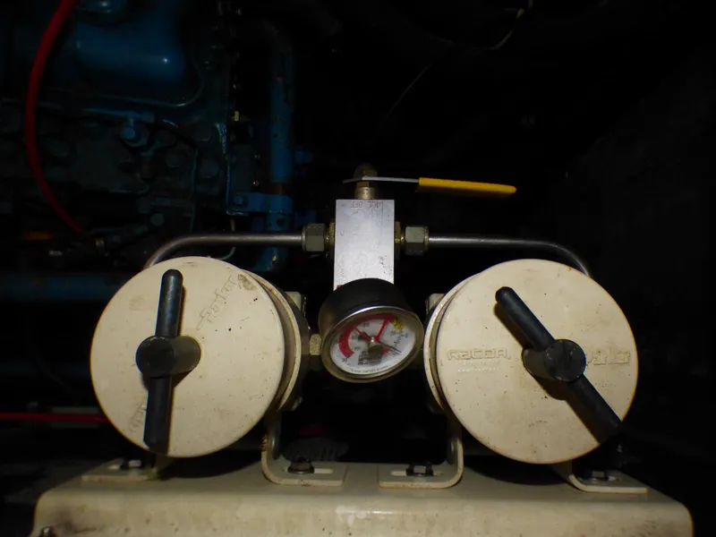 1982 Lancer Yachts Center Cockpit