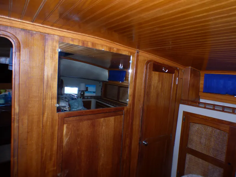 1982 Lancer Yachts Center Cockpit