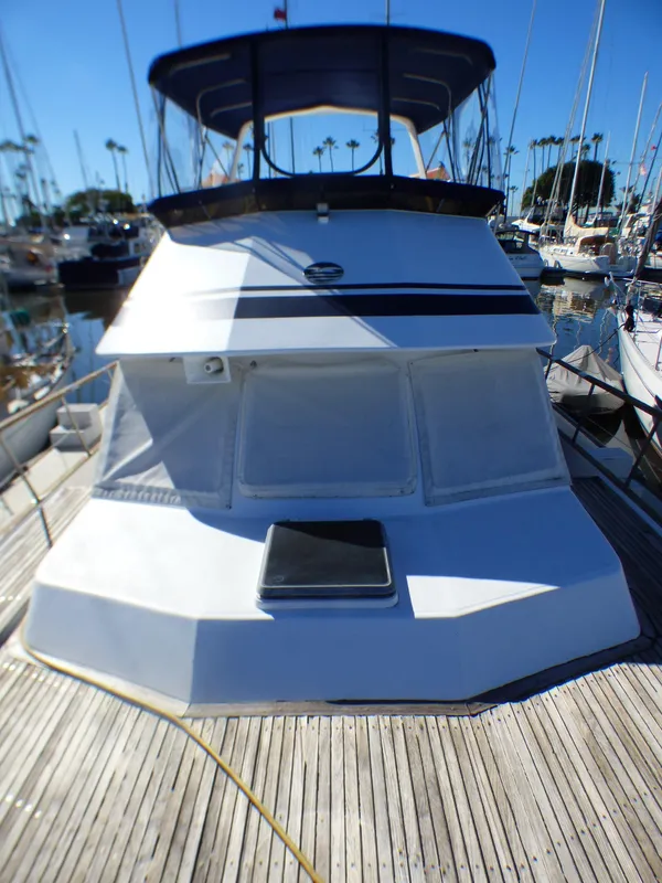 Foredeck & Cabin House