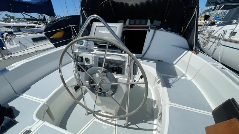 1995 Hunter 336