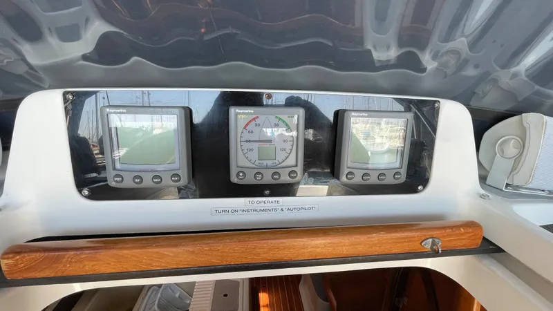 1995 Hunter 336